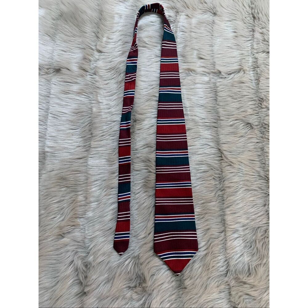 Oscar de la Renta Silk Stripped Tie